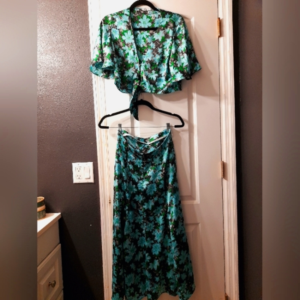 Zara flower pattern combo size M